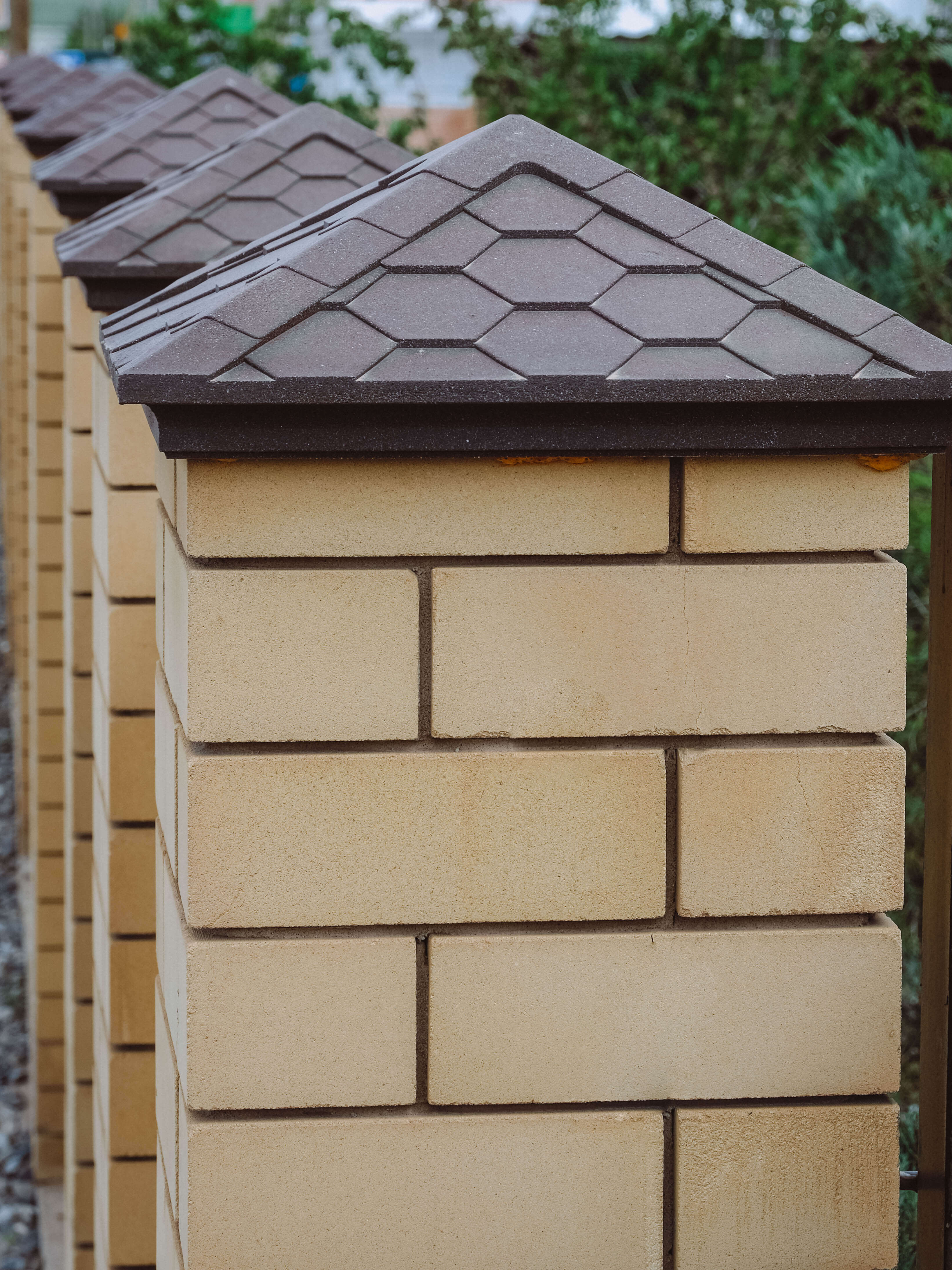 Колпак Zking Эверест Коричневый на столб 1.5х1.5 кирпича (390х390мм) в Екатеринбурге фото